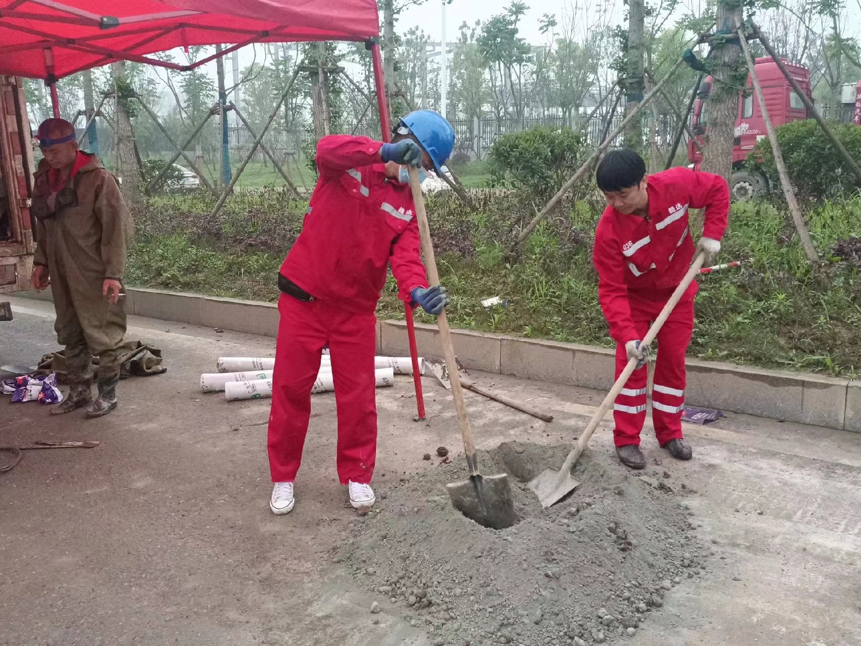 友谊管道疏通哪家好】及时进行市政管道清淤